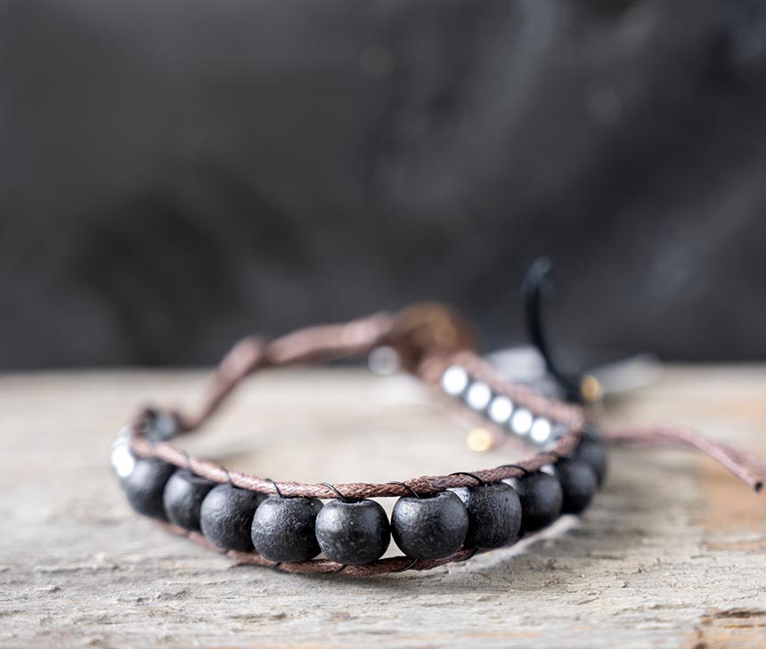 Front View of the Lotus and Lotus and Luna Nomad Moonless Night Men’s Bracelet