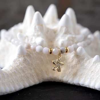 Front view of the Lenny & Eva Starfish Wanderlust bracelet on a starfish