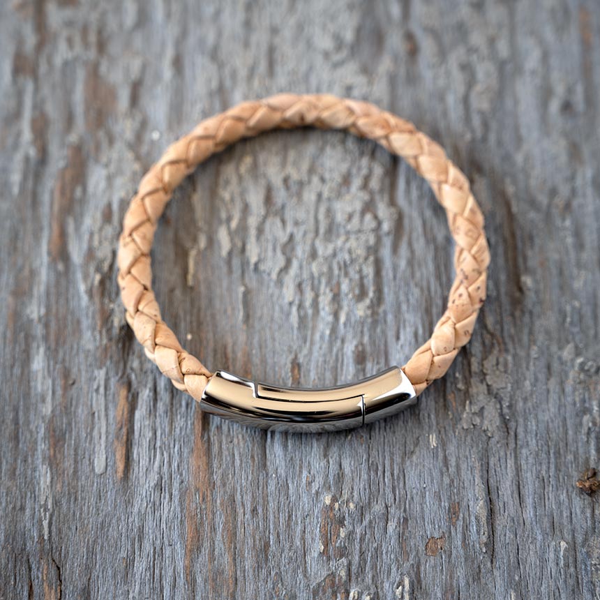 Top view of the men's Cork Tree Designs Corked weaved natural bracelet